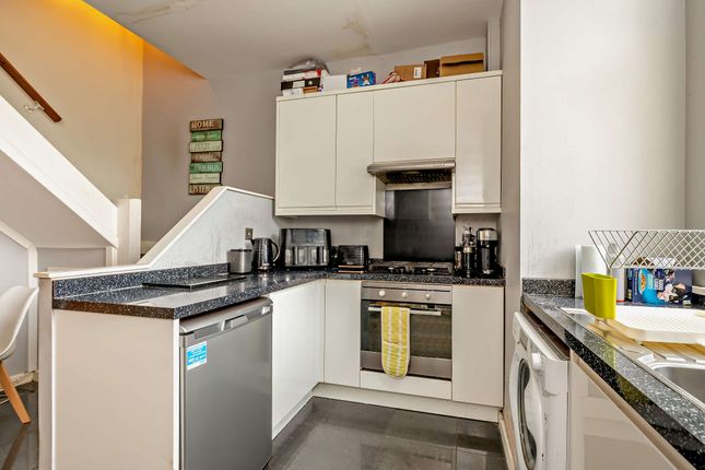 45, Hampson Street, Sale photo 4