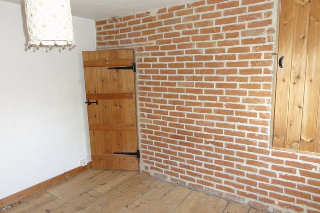 Cottage to rent in Sharps Row, Heath Road, Woolpit, Bury St. Edmunds