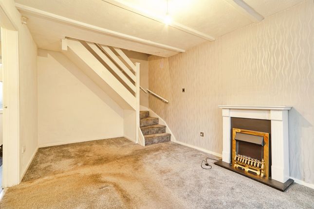 737, Main Street, Bradford photo 2