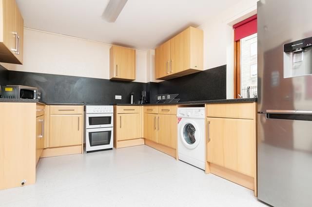 Thumbnail Flat to rent in West Bryson Road, Edinburgh