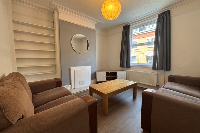 71, Victoria Street, Exeter photo 3