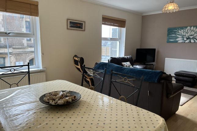 4b Arcadia House,, Warren Street, Pembrokeshire photo 4