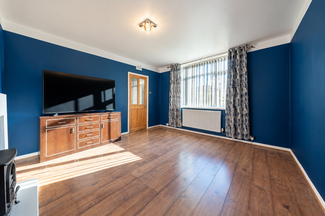 217 New Parks Boulevard, Leicester photo 4