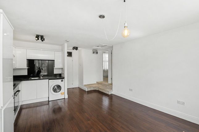 24b, Union Street, Barnet photo 3