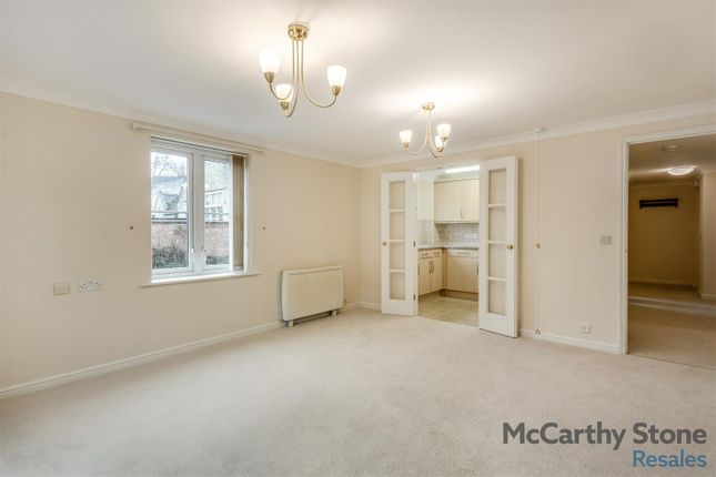 12 Townsend Court, High Street South, Rushden photo 4