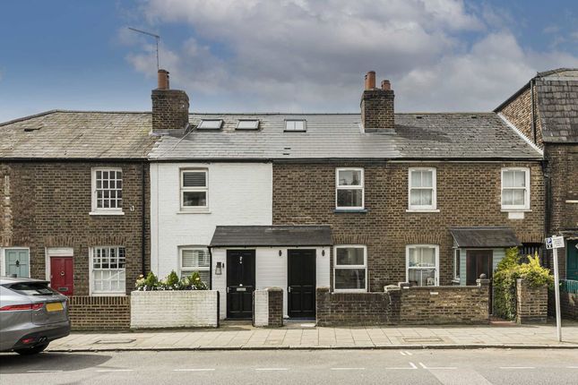 Terraced house to rent in High Street, Hampton Wick, Kingston Upon Thames