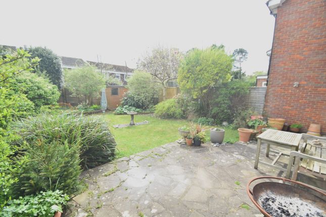 Terraced house for sale in Devonshire Close, Amersham, Buckinghamshire