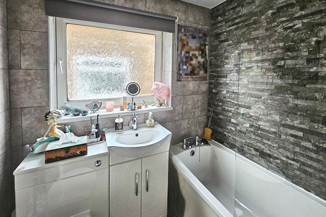 20, Arundel Close, Bedlington photo 5
