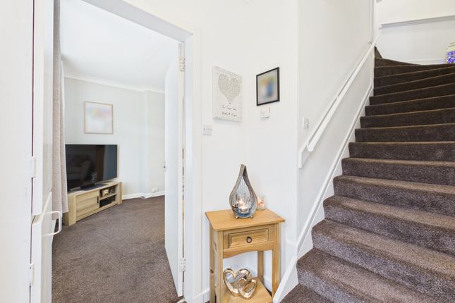 70 Cambusnethan Street, Wishaw photo 4