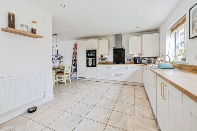 9, Long Ridge, Navenby, Lincoln photo 3