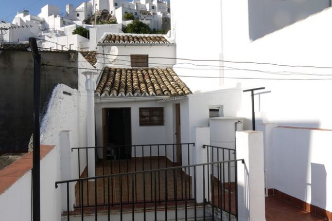 Parking/garage for sale in Olvera, Andalucia, Spain