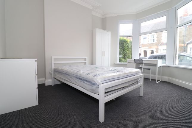 105, Diana Street, Cardiff photo 4