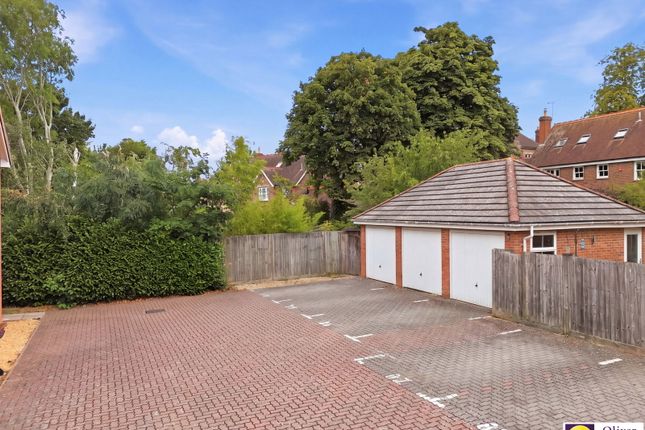 80, Olvega Drive, Buntingford photo 3