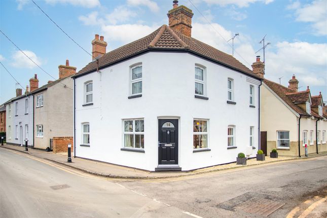 Thumbnail Property to rent in Quainton Road, Waddesdon, Aylesbury