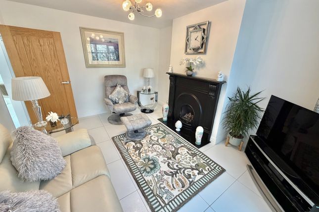 14, Breckhill Road, NOTTINGHAM photo 3