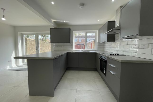 Property to rent in St. Brides Close, Leamington Spa