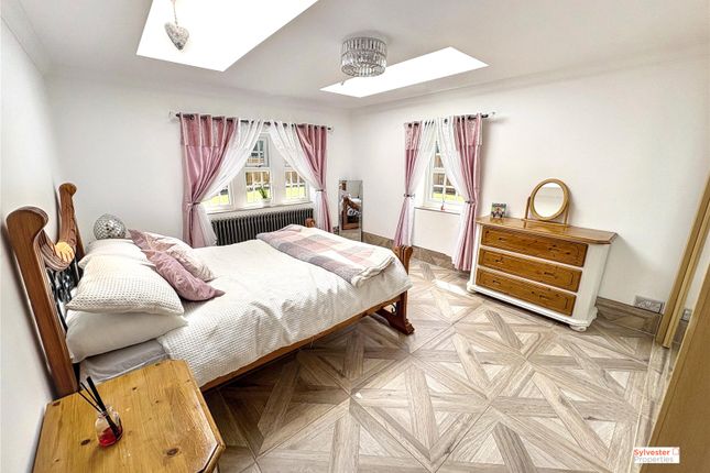 Oakdene, 12, The Villas, Stanley photo 3