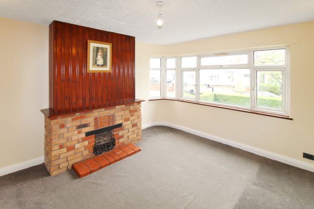 19 Queens Court, Kenton Lane, HARROW photo 2