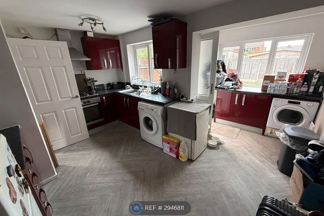 Woodford Crescent, Burntwood photo 5