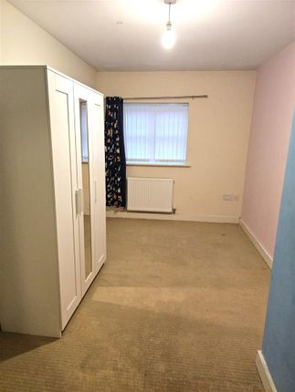 14, Bellflower Close, Widnes photo 4