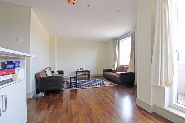 Flat for sale in Eldridge Street, Dorchester