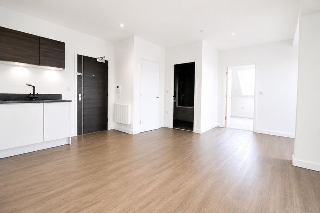 68, Century Court, Bracknell photo 2