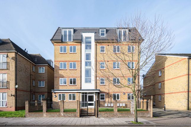 Thumbnail Flat to rent in Peckham Rye, Peckham Rye, London