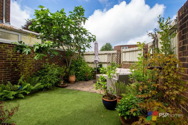 Lavender Cottage,, High Street, Handcross photo 4