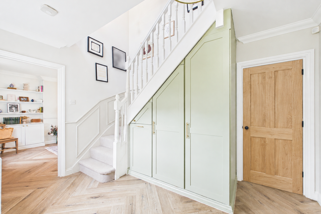 74 Crawley Road, Witney photo 3