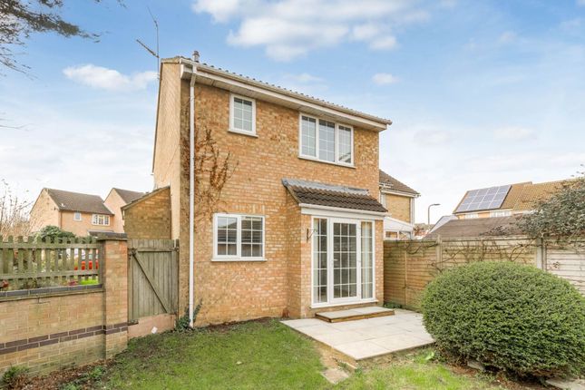 1-bed house on 8, Housman Close, Newport Pagnell, £190,000