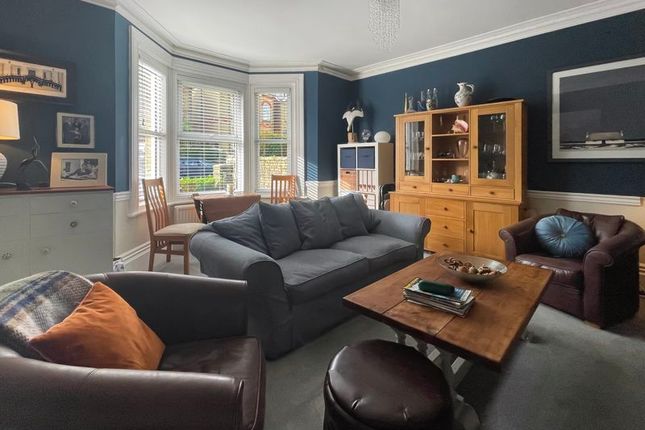 Flat for sale in Newport Road, Cowes