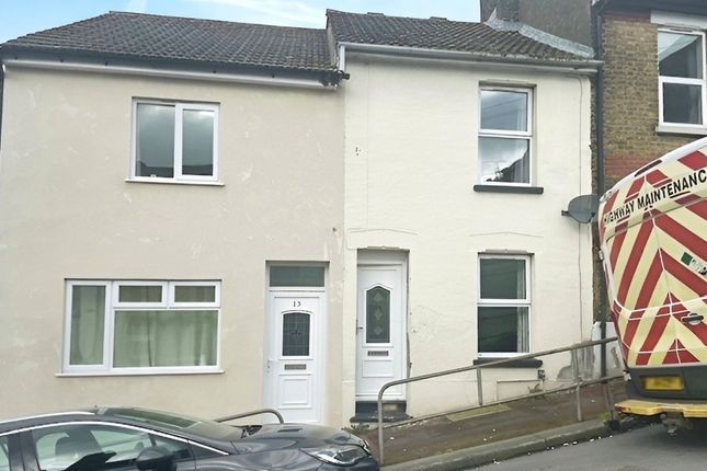 Thumbnail Terraced house to rent in Whitehorse Hill, Chatham, Kent