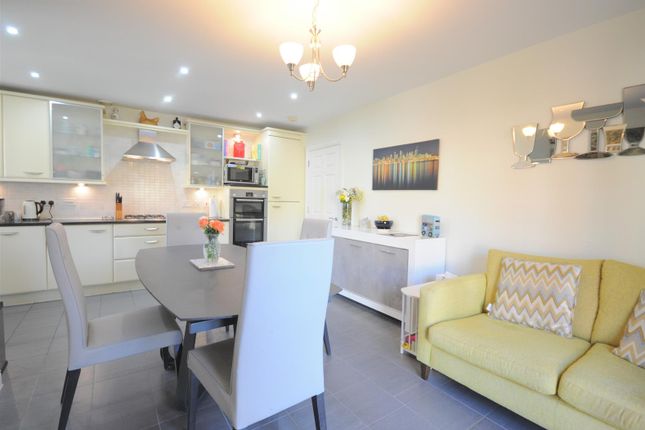 6, Millstone Court, Stone photo 2
