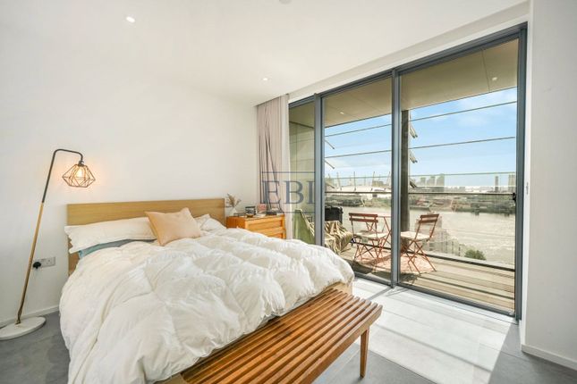 1104(L2), Dollar Bay Point, London photo 5