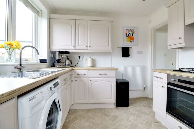 11 Eastfield Road, Doncaster photo 2
