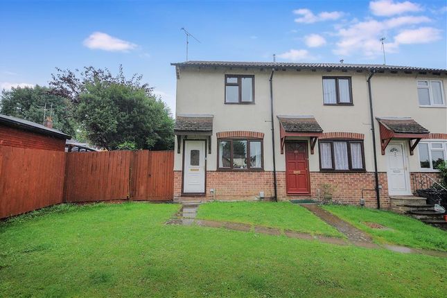 Thumbnail End terrace house to rent in Locksgreen Crescent, Swindon