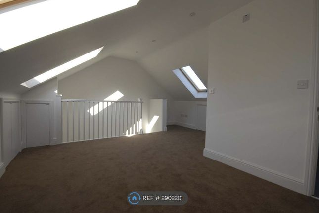 B Buckingham Road, Bletchley, Milton Keynes photo 4
