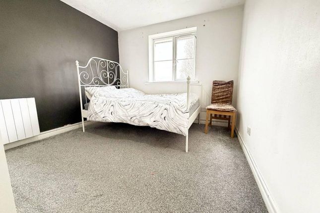 Flat 11, Jefferson Lodge, Wembley photo 5