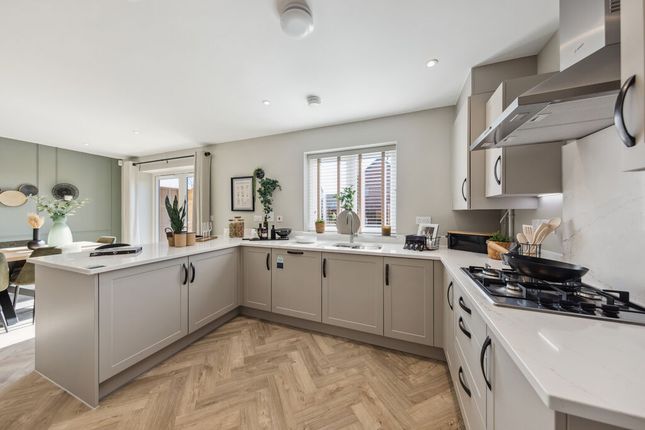 6, Old Ham Lane, Maidstone photo 3