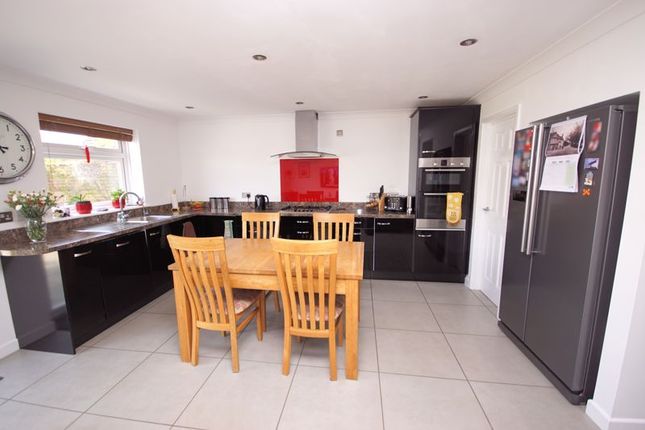 54, Hill Head Road, Fareham photo 4