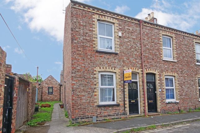 3-bed house on 10, Fern Street, York, £310,000