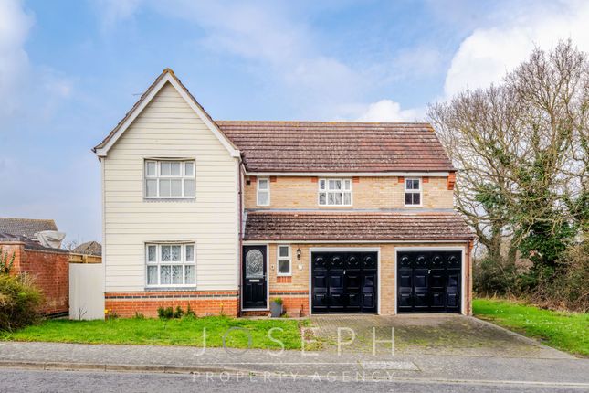 Detached house for sale in Grayling Road, Pinewood