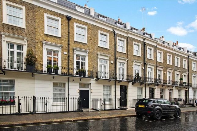 Terraced house to rent in Trevor Place, Knightsbridge