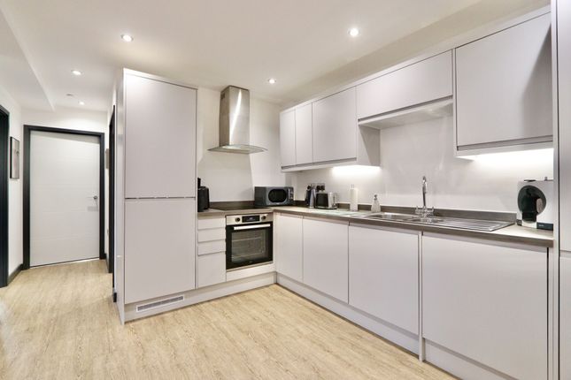 5 Cae'r Bedw William Street, Bargoed photo 2