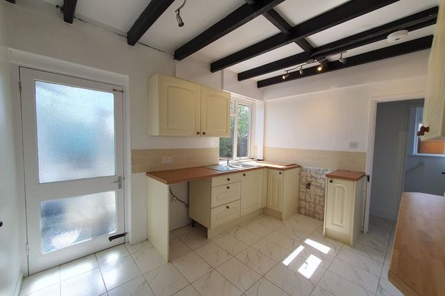 3, Edgeworth Road, London photo 4