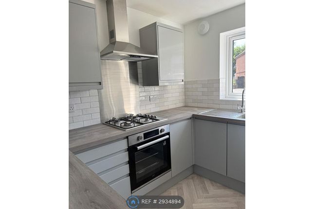 Woodford End, Chadsmoor, Cannock photo 4
