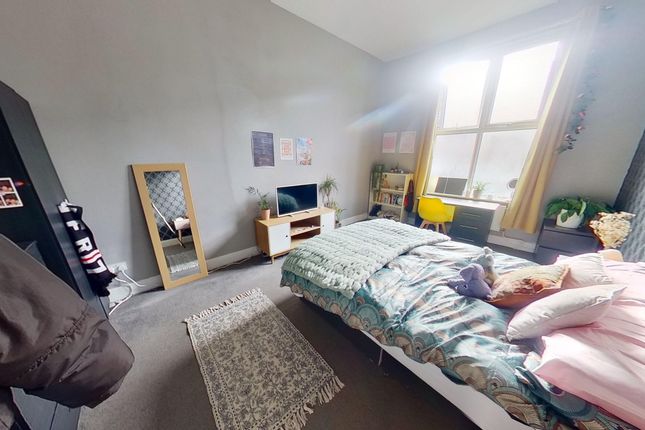 15 Brudenell Road, Leeds photo 5