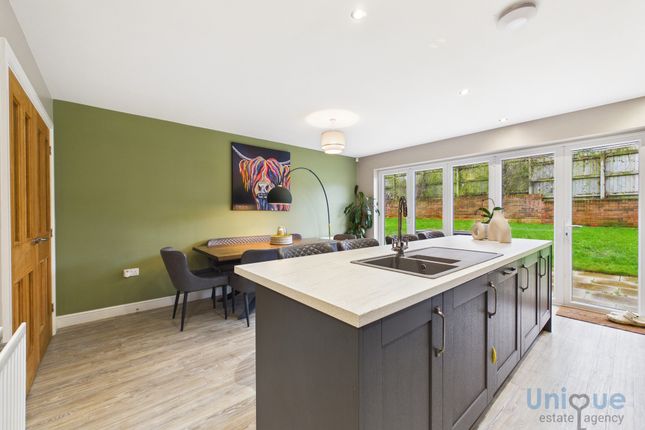25, Heaton Way, Kirkham photo 3
