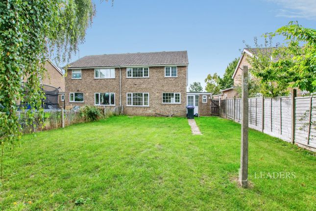 52, Margaret Drive, Lincolnshire photo 4