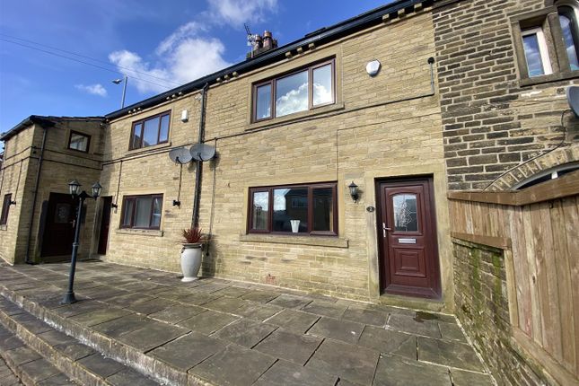 Cottage to rent in Keighley Road, Causeway Foot, Halifax HX2